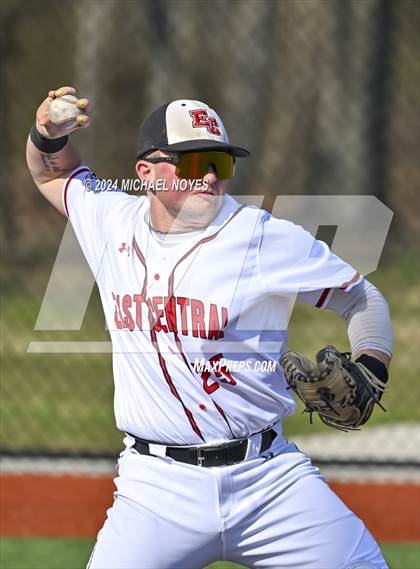 Thumbnail 1 in Shelbyville @ East Central photogallery.