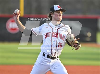 Thumbnail 3 in Shelbyville @ East Central photogallery.