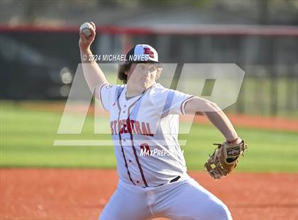 Thumbnail 3 in Shelbyville @ East Central photogallery.