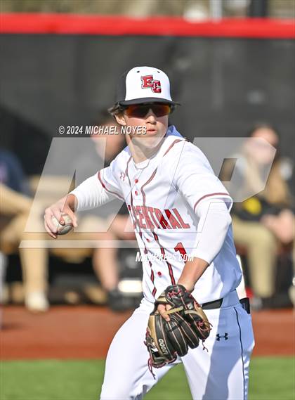 Thumbnail 3 in Shelbyville @ East Central photogallery.