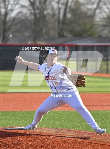 Thumbnail 2 in Shelbyville @ East Central photogallery.