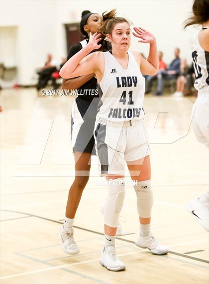 Thumbnail 1 in Desert Vista vs. Cactus Shadows (Lady Titan Winter Hoops Classic) photogallery.