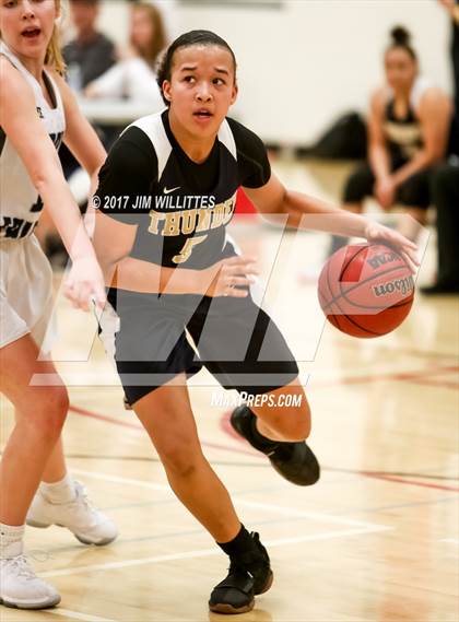 Thumbnail 1 in Desert Vista vs. Cactus Shadows (Lady Titan Winter Hoops Classic) photogallery.