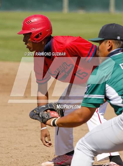 Thumbnail 1 in Reedley @ Sanger photogallery.