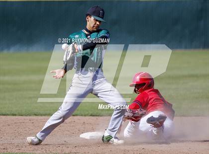 Thumbnail 3 in Reedley @ Sanger photogallery.