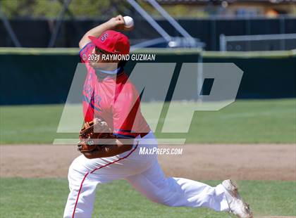 Thumbnail 3 in Reedley @ Sanger photogallery.