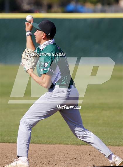 Thumbnail 1 in Reedley @ Sanger photogallery.