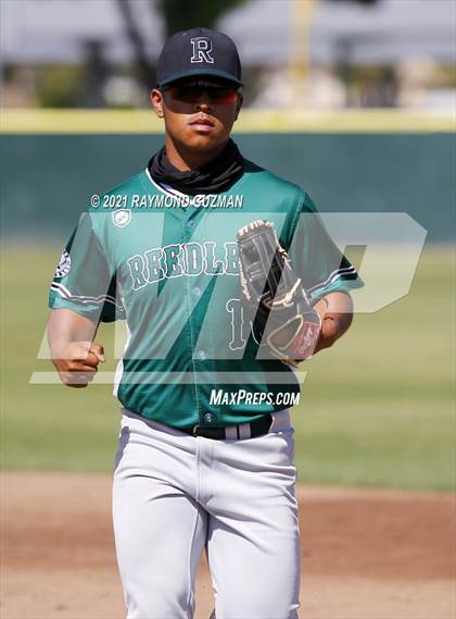 Thumbnail 2 in Reedley @ Sanger photogallery.