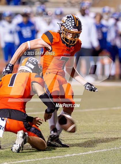 Thumbnail 2 in Mountain House vs Roseville (CIF SJS D3 Playoff) photogallery.