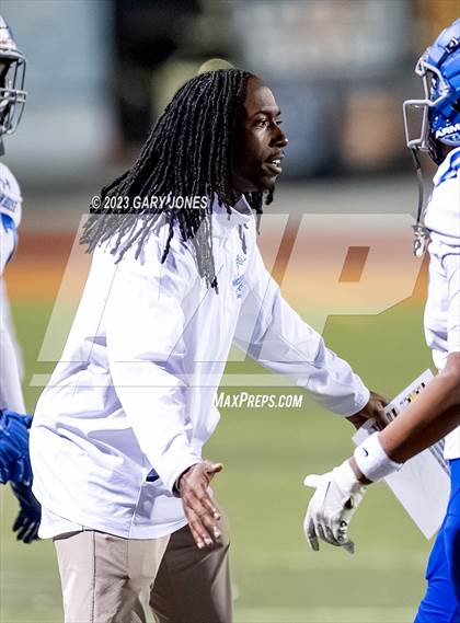 Thumbnail 3 in Mountain House vs Roseville (CIF SJS D3 Playoff) photogallery.