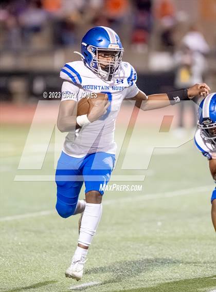 Thumbnail 2 in Mountain House vs Roseville (CIF SJS D3 Playoff) photogallery.