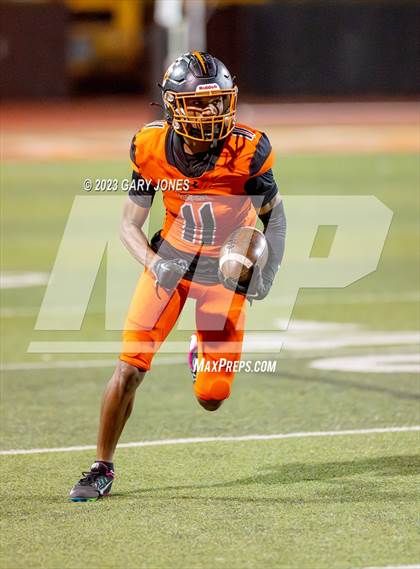 Thumbnail 3 in Mountain House vs Roseville (CIF SJS D3 Playoff) photogallery.