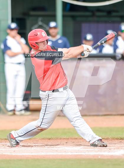 Thumbnail 2 in Piedra Vista vs. Carl Albert (Coach Bob Invitational) photogallery.
