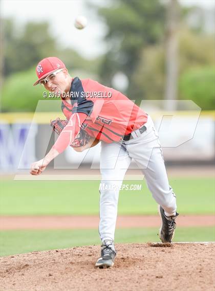 Thumbnail 3 in Piedra Vista vs. Carl Albert (Coach Bob Invitational) photogallery.