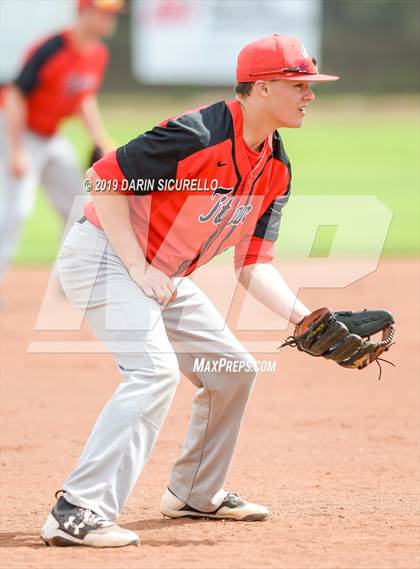 Thumbnail 3 in Piedra Vista vs. Carl Albert (Coach Bob Invitational) photogallery.