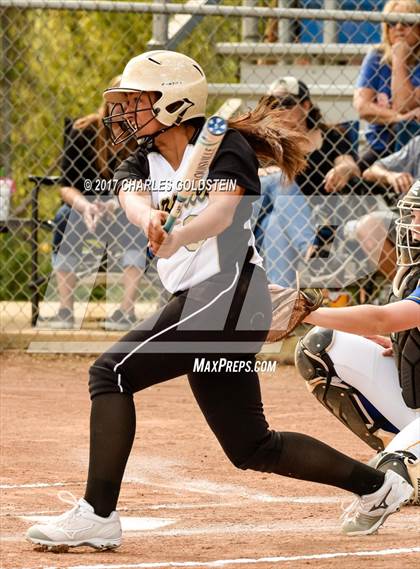 Thumbnail 2 in Golden Valley @ Agoura photogallery.
