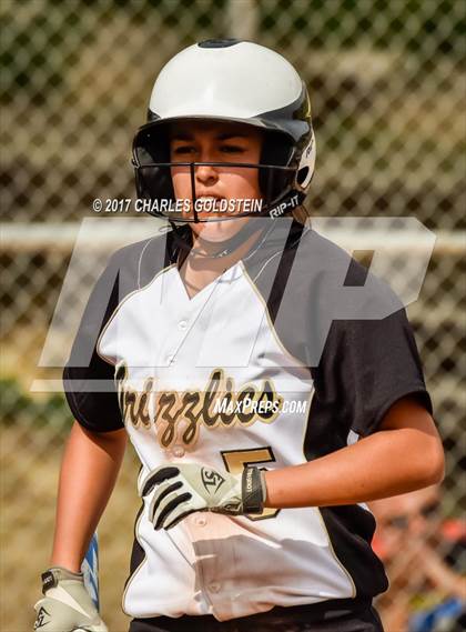 Thumbnail 2 in Golden Valley @ Agoura photogallery.