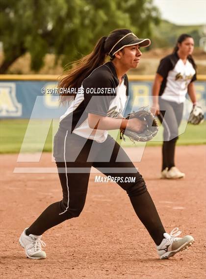 Thumbnail 1 in Golden Valley @ Agoura photogallery.