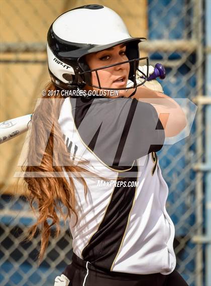 Thumbnail 2 in Golden Valley @ Agoura photogallery.