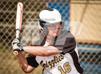 Thumbnail 3 in Golden Valley @ Agoura photogallery.