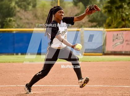Thumbnail 2 in Golden Valley @ Agoura photogallery.
