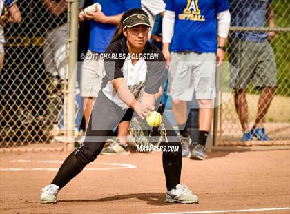 Thumbnail 1 in Golden Valley @ Agoura photogallery.