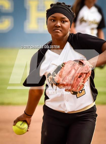 Thumbnail 3 in Golden Valley @ Agoura photogallery.
