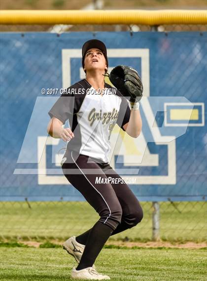 Thumbnail 2 in Golden Valley @ Agoura photogallery.
