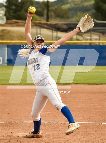 Thumbnail 1 in Golden Valley @ Agoura photogallery.