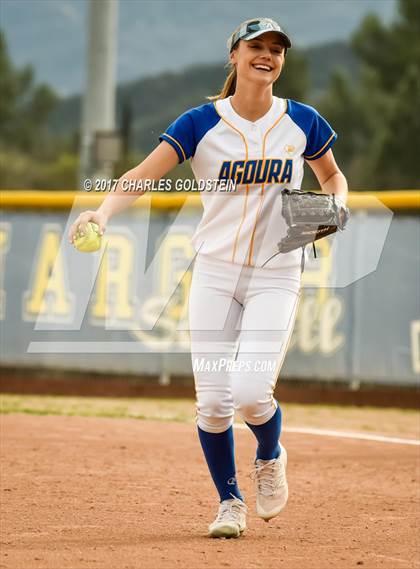 Thumbnail 3 in Golden Valley @ Agoura photogallery.