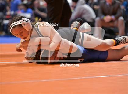 Thumbnail 1 in UIL State Championships - 5A 128lb Final photogallery.