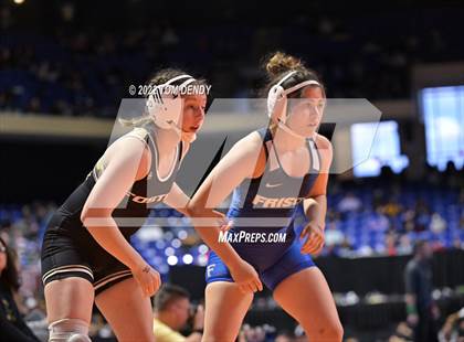 Thumbnail 3 in UIL State Championships - 5A 128lb Final photogallery.