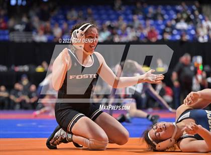 Thumbnail 2 in UIL State Championships - 5A 128lb Final photogallery.