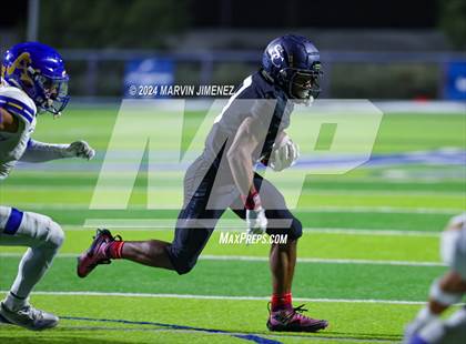 Thumbnail 1 in Bishop Amat @ Sierra Canyon photogallery.