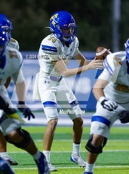 Thumbnail 2 in Bishop Amat @ Sierra Canyon photogallery.