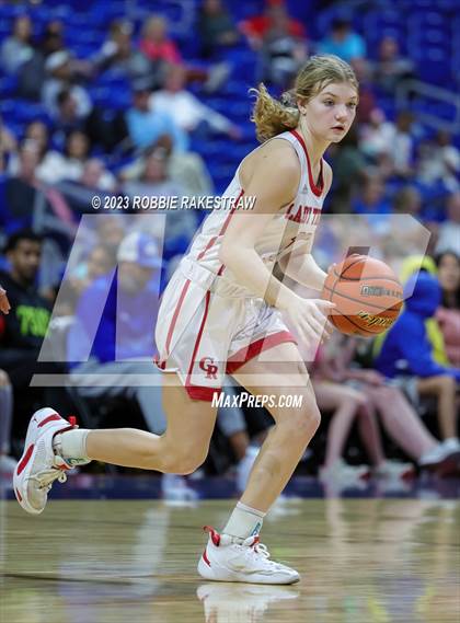 Thumbnail 1 in Glen Rose vs. La Vega (UIL 4A Basketball State Semifinal) photogallery.