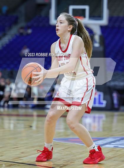 Thumbnail 2 in Glen Rose vs. La Vega (UIL 4A Basketball State Semifinal) photogallery.