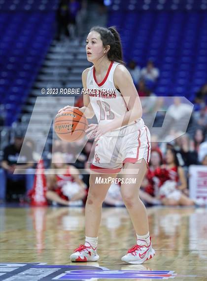 Thumbnail 1 in Glen Rose vs. La Vega (UIL 4A Basketball State Semifinal) photogallery.