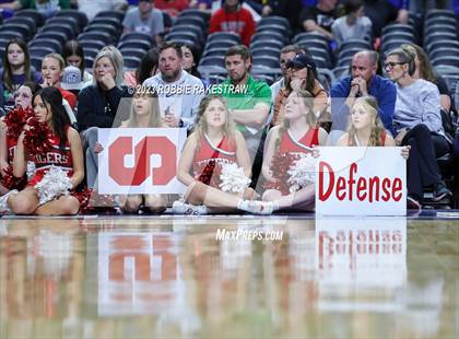 Thumbnail 3 in Glen Rose vs. La Vega (UIL 4A Basketball State Semifinal) photogallery.