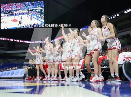 Thumbnail 1 in Glen Rose vs. La Vega (UIL 4A Basketball State Semifinal) photogallery.