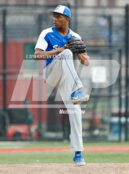 Thumbnail 3 in Simeon vs. Lake View (Chicago Public League Semifinal) photogallery.