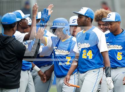Thumbnail 1 in Simeon vs. Lake View (Chicago Public League Semifinal) photogallery.