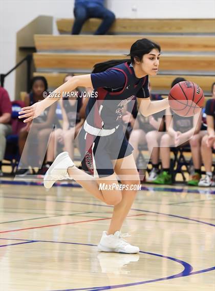 Thumbnail 1 in Perry @ Xavier College Prep (AIA 6A Semifinal)   photogallery.
