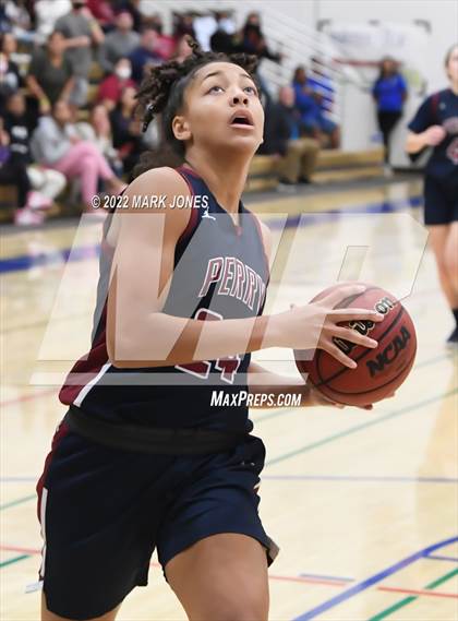 Thumbnail 3 in Perry @ Xavier College Prep (AIA 6A Semifinal)   photogallery.