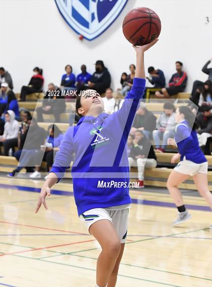 Thumbnail 2 in Perry @ Xavier College Prep (AIA 6A Semifinal)   photogallery.
