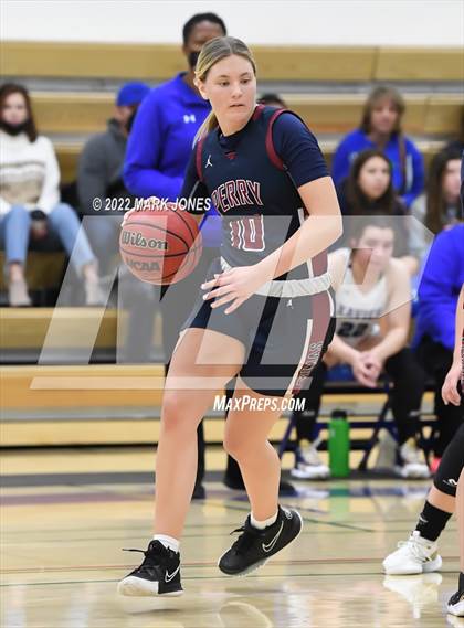 Thumbnail 3 in Perry @ Xavier College Prep (AIA 6A Semifinal)   photogallery.