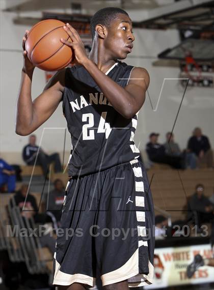 Thumbnail 1 in Saunders vs. Nanuet (Harry Jefferson Showcase) photogallery.