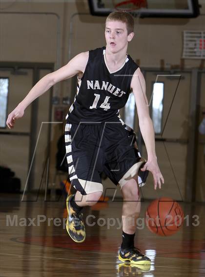 Thumbnail 3 in Saunders vs. Nanuet (Harry Jefferson Showcase) photogallery.