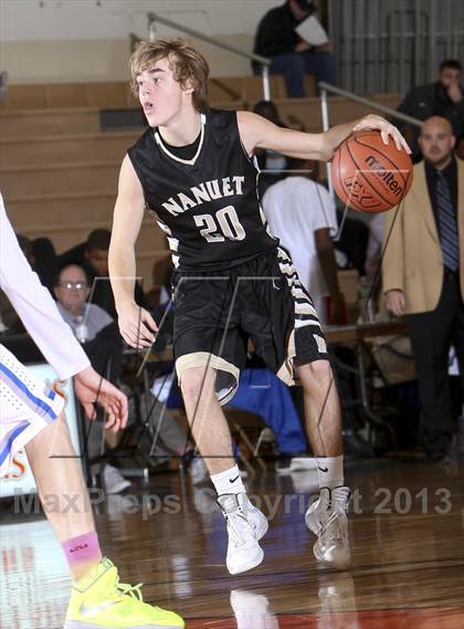 Thumbnail 1 in Saunders vs. Nanuet (Harry Jefferson Showcase) photogallery.