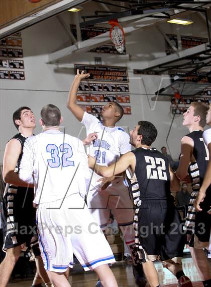 Thumbnail 1 in Saunders vs. Nanuet (Harry Jefferson Showcase) photogallery.